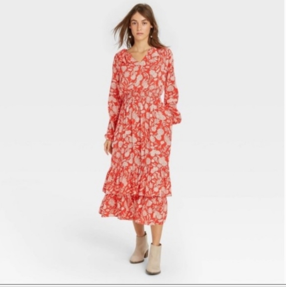 Universal Thread Coral and Cream Floral Ruffle-Tier Maxi Dress